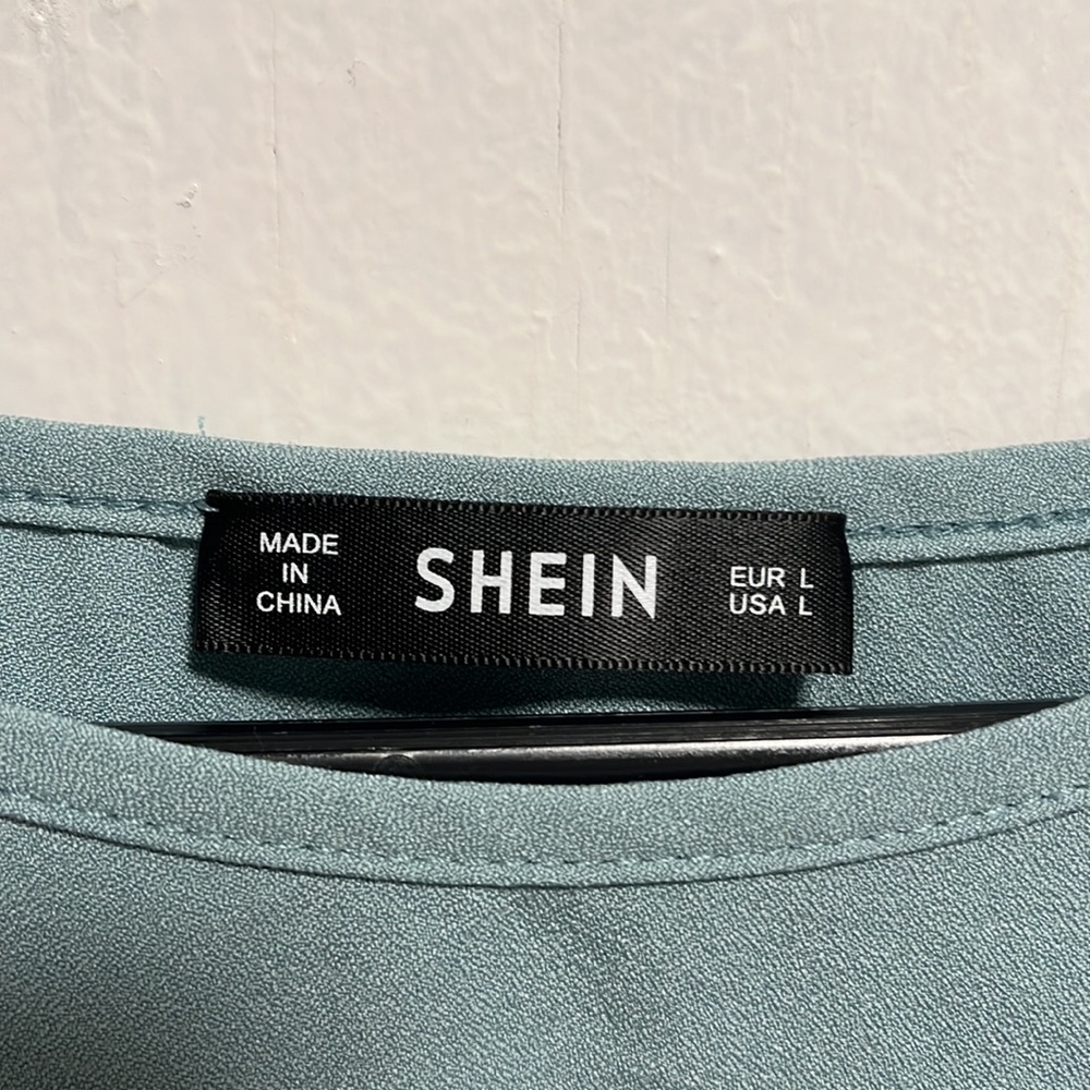 SHEIN Top - Picture 6 of 10